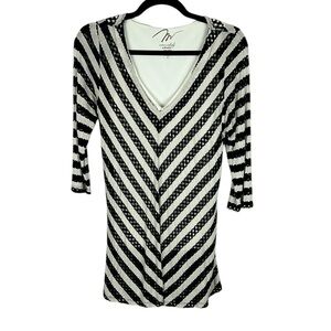 MiracleBody by MiracleSuit Nylon 3/4 Sleeve Striped V Neck Shapewear Top Small